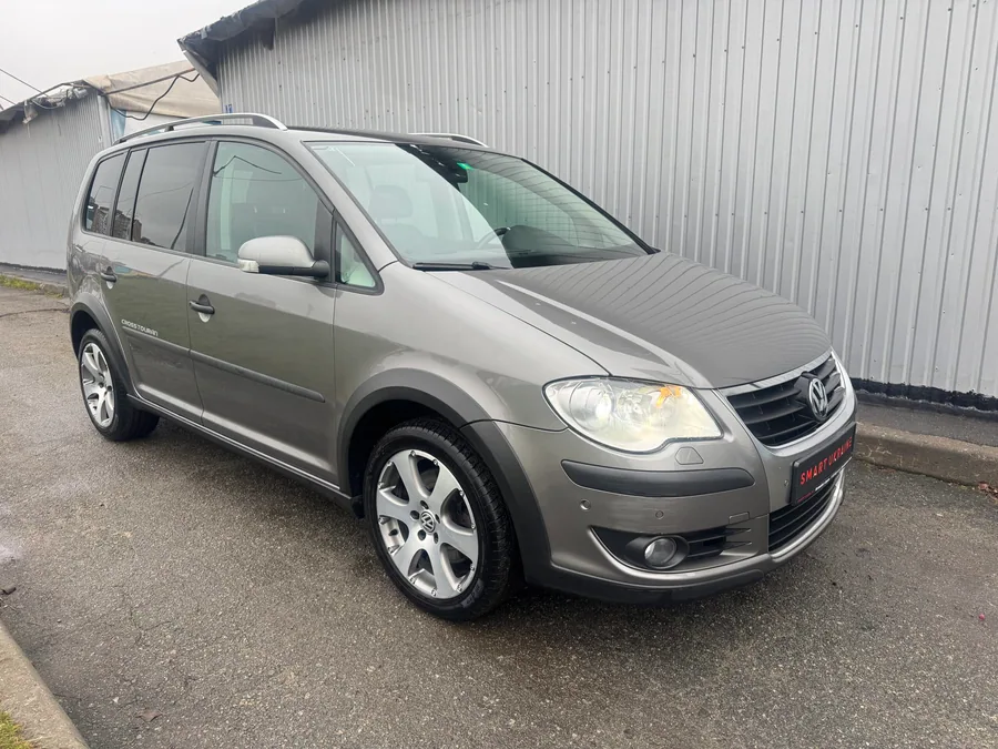 Volkswagen Touran Cross 1.4 tsi